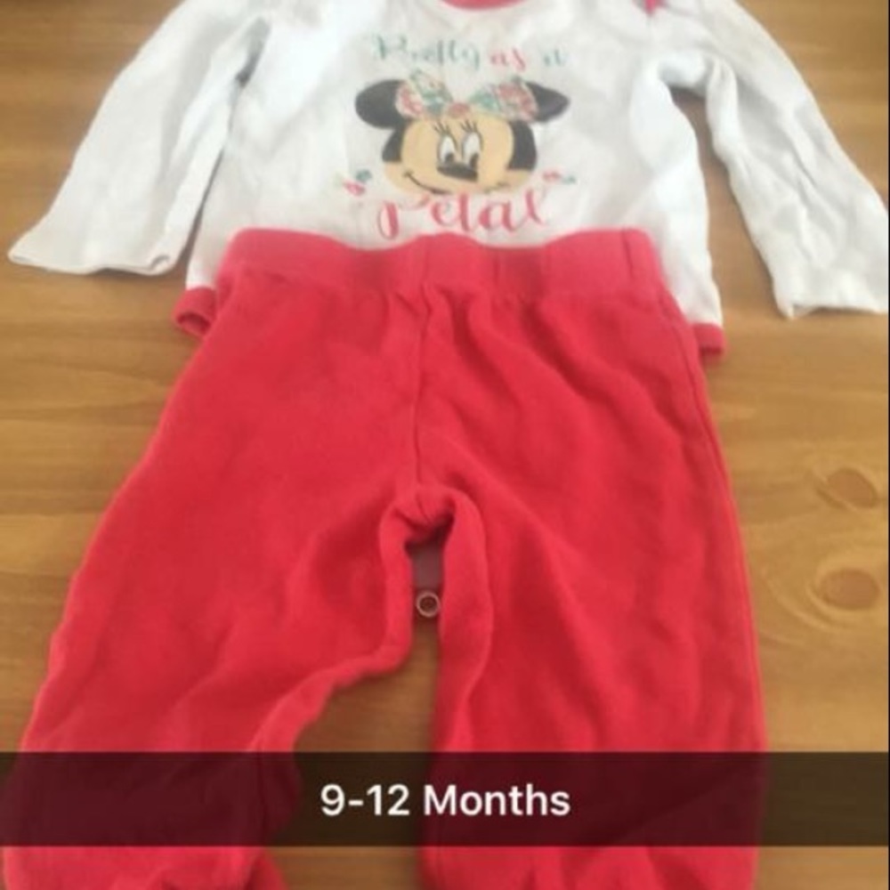 Minnie Mouse pjs
